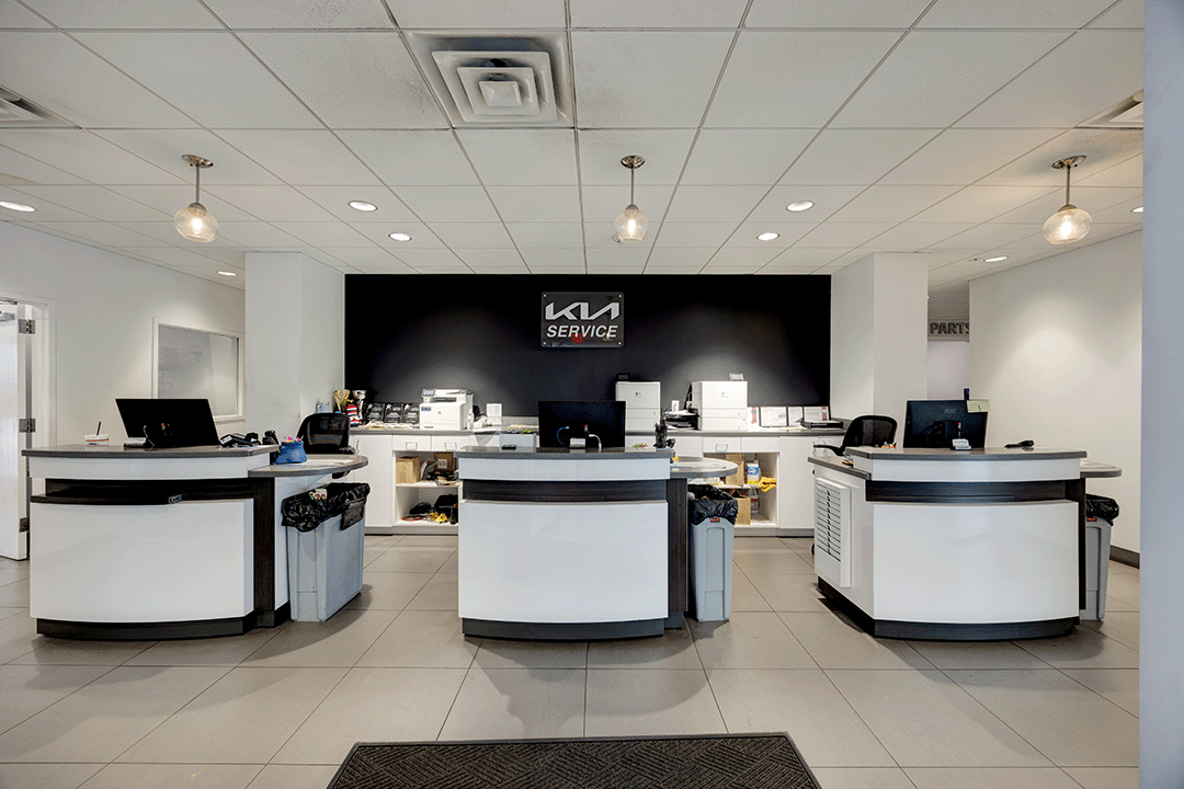 Service desk at Kia of Murfreesboro